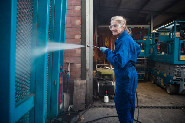 Best Spring Cleaning  in Midway, KY